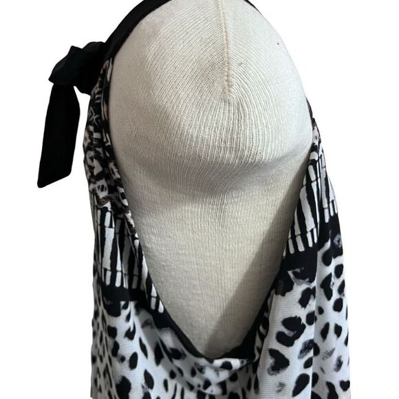 Maurice’s black and gray leopard sleeveless top size 2x - Picture 3 of 10
